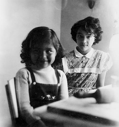 Photo of two schoolgirls, Clara Prokopiof Melovidov and Jeannie Prokopiof Melovidov.
