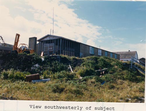Photo of southwesterly view of the Tanaq Carpenter Shop, lot 19 of Tract 43.