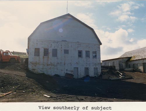 Photo of southerly view of the Machine Shop, lot 7 of Tract 43.