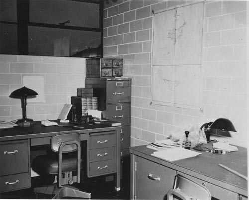 Photo of the lab in the biologists' laboratory (now community store).